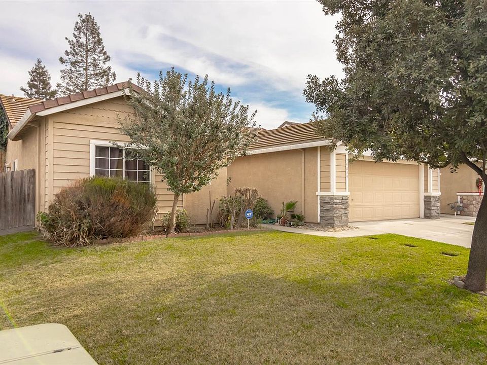 1st image of 4834 Woodhollow Ave