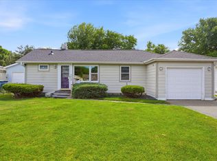 4040 Adair Ave N, Robbinsdale, MN 55422