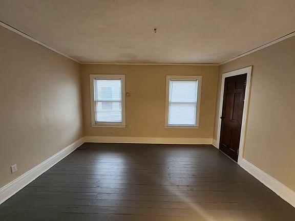 4th image of 809 Walnut St #2