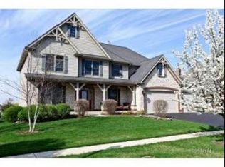 3284 Harvest Ridge Rd, Geneva, IL 60134