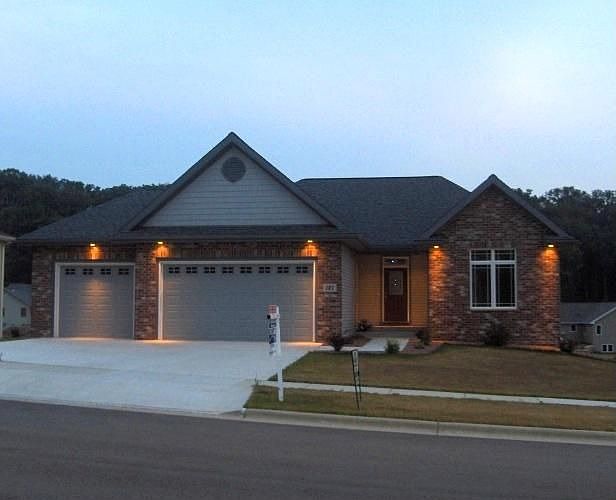 1st image of 121 Valle Tell Dr