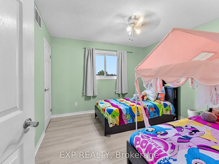 3 Briarsdale Cres — Photo 19