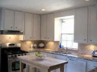 812 Fairbanks St, Houston, TX 77009