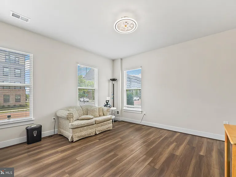 1680 Dunnington Pl — Photo 22
