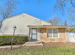 1186 Williamsburg Rd, Country Club Hills, IL 60478