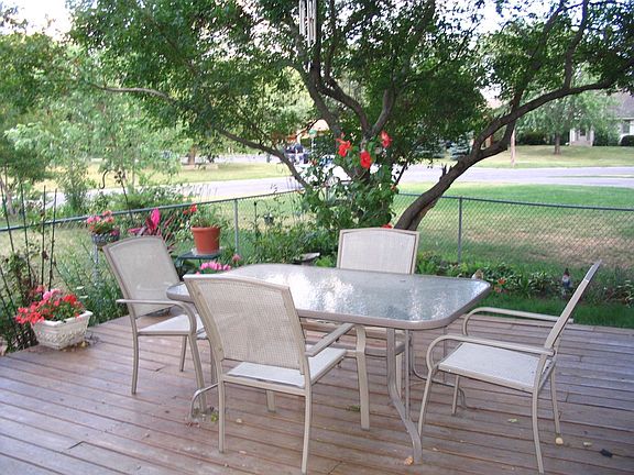 deck and perenial gardens