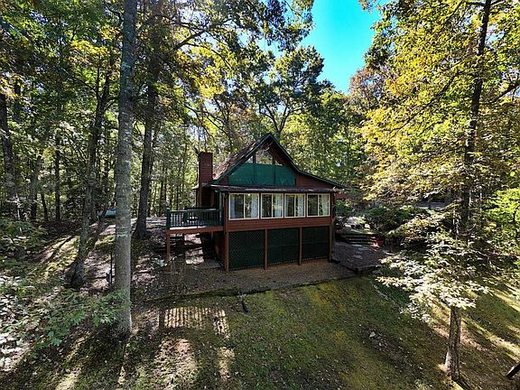 4th image of 219 Stonecrest Ln