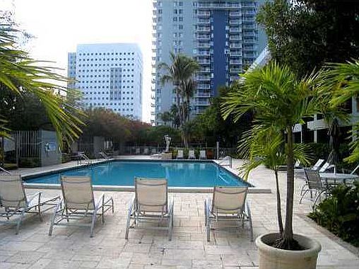 3rd image of 850 N Miami Ave APT 1504