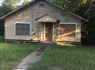814 E Birdsong St, Longview, TX 75602