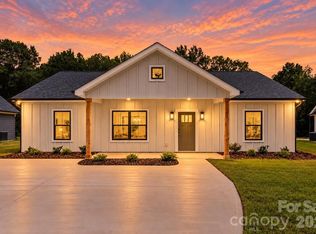 151 McCorkle St, York, SC 29745