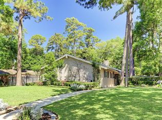 10114 Holly Springs Dr, Houston, TX 77042