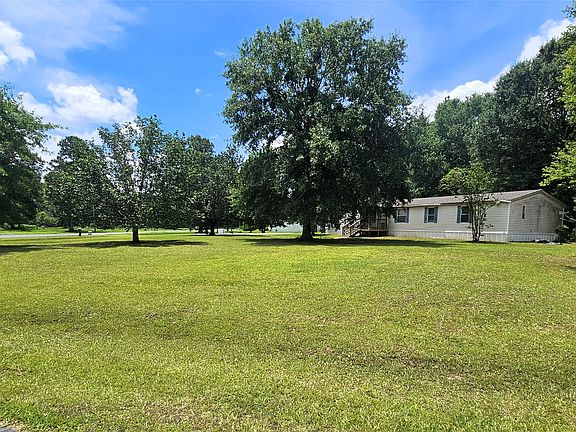 3rd image of 12910 Springhaven Dr