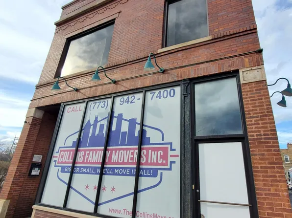 2742 W Montrose Ave #2, Chicago, IL 60618