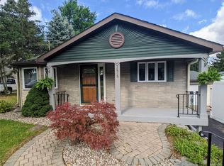 7515 Totman Rd, North Syracuse, NY 13212