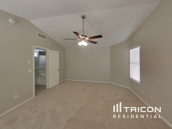 5th image of 2261 E Williams Dr