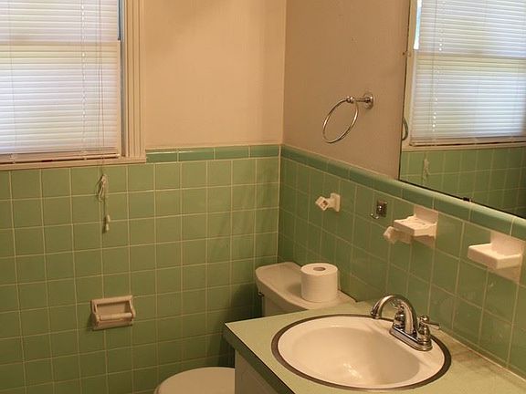 5th image of 4405 Erath Ave