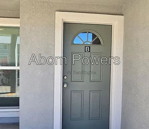 3rd image of 575 Racquet Way #5be8f8edf