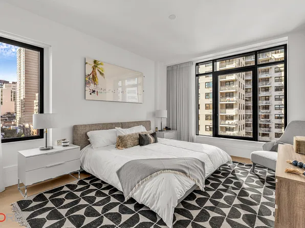 310 East 86th Street image 10 of 24