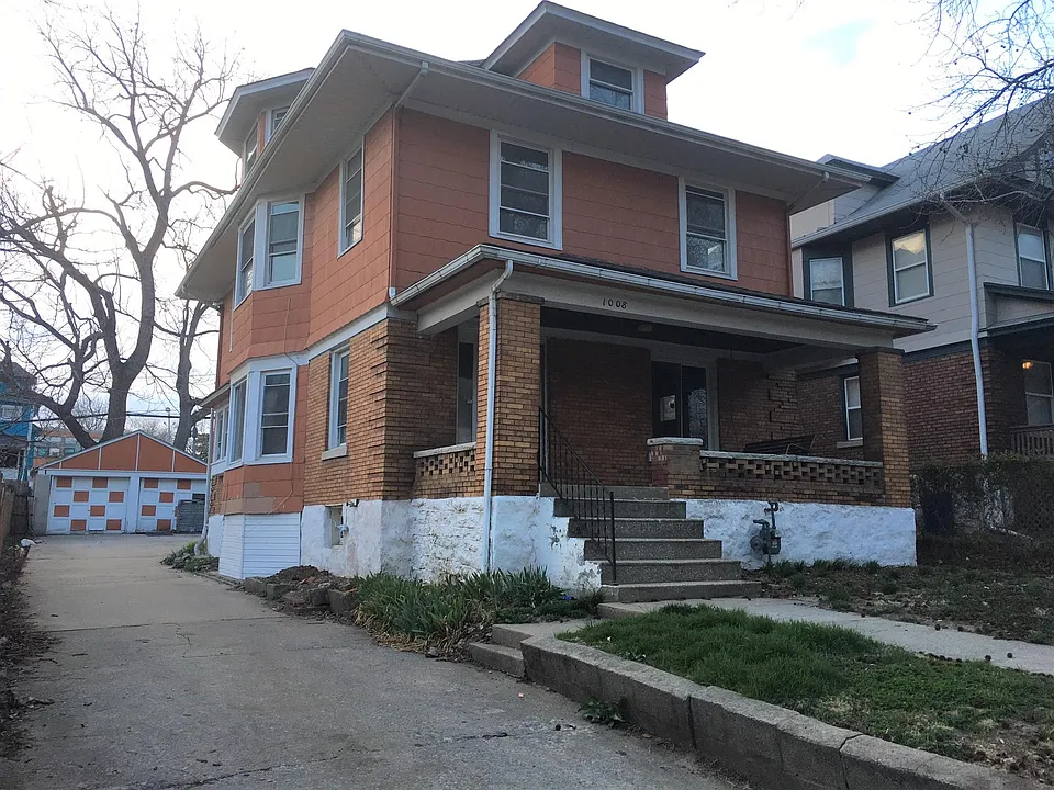 1008 Askew Ave