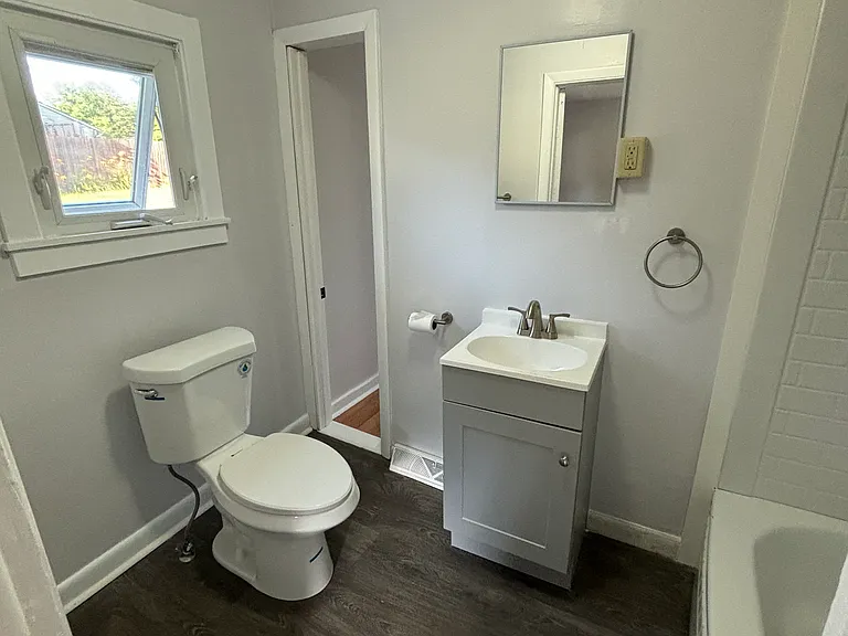 250 River Rd #252 — Photo 7