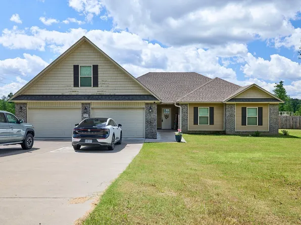 15983 E Miller Sardis Rd, Bauxite, AR 72011