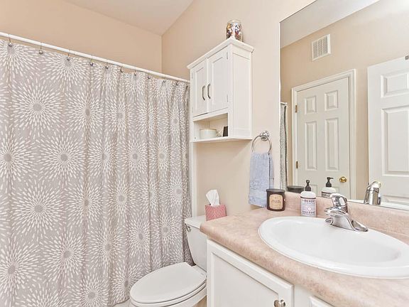2nd Bathroom