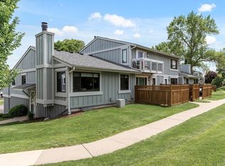 110943 Von Hertzen Cir #43, Chaska, MN 55318