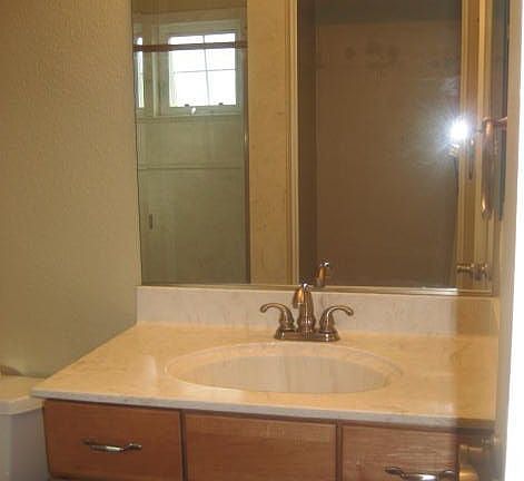 3rd image of 808 Lenzen Ave Unit 104