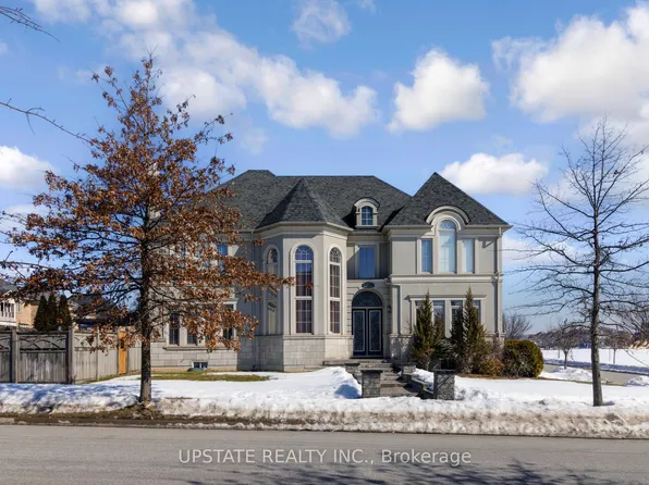 23 Dalmeny Dr, Brampton, ON L6X 0X3