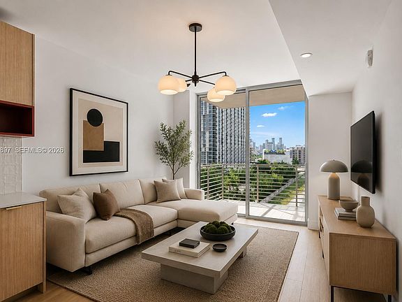 2nd image of 90 NE 32nd St #627