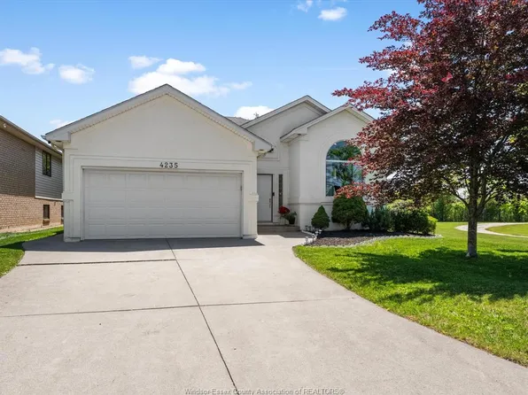4235 Providence Cres, Windsor, ON N9G 2V3
