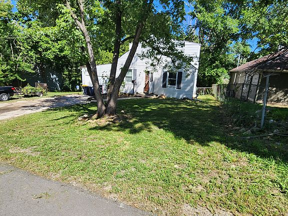 2nd image of 8307 Wabash Ave