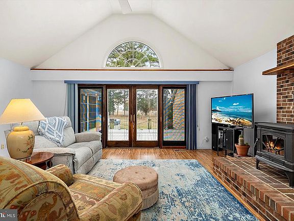 3rd image of 9554 Millard Long Rd