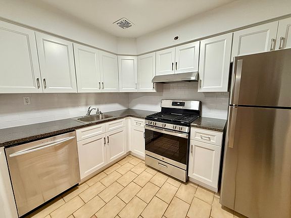 3rd image of 32-25 55th St Unit A