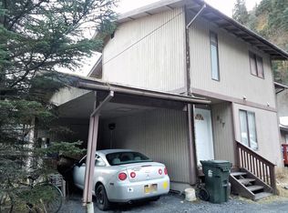 217 Lowell Canyon Rd, Seward, AK 99664