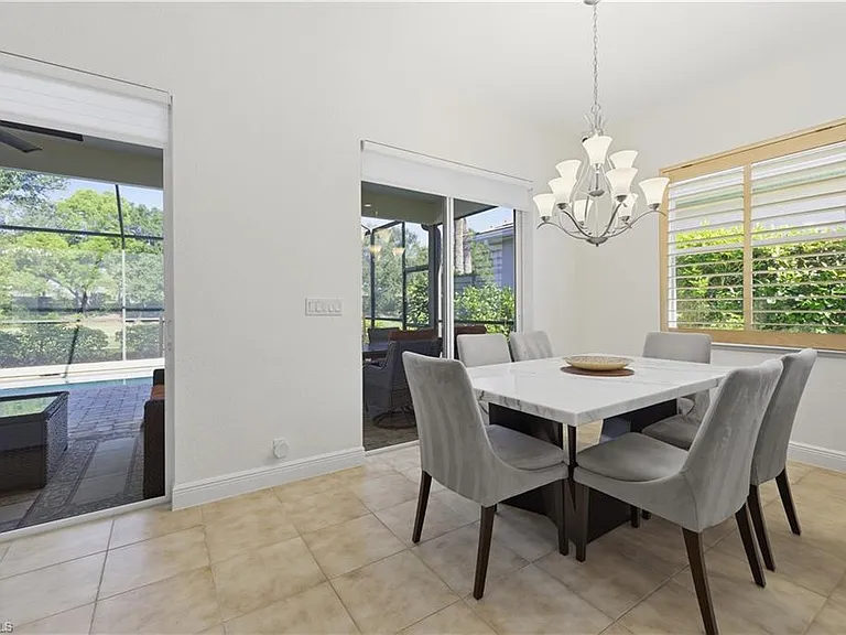 9235 Troon Lakes Dr — Photo 14