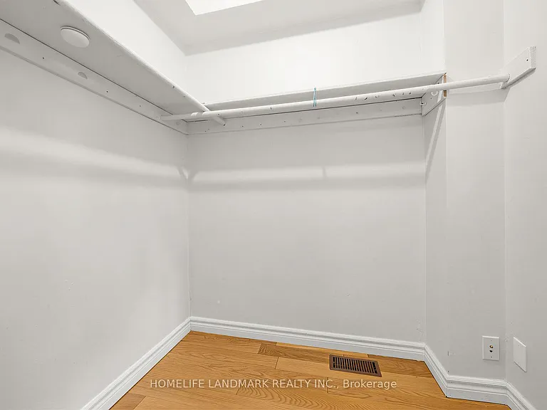 67 Godstone Rd #112 — Photo 17