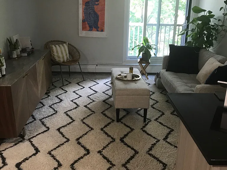 200 Pretoria Ave — Photo 24