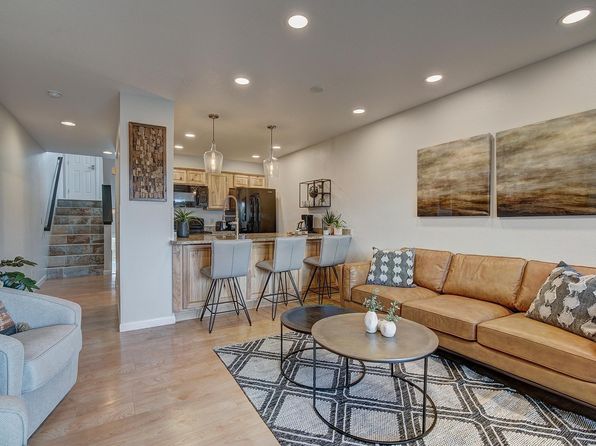 418 Bayview Dr APT E