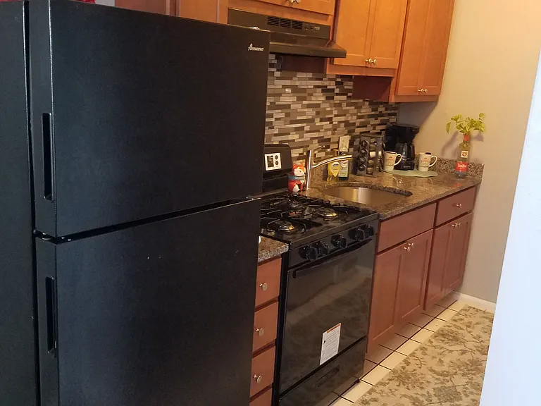 368 North Taylor Avenue — Photo 14