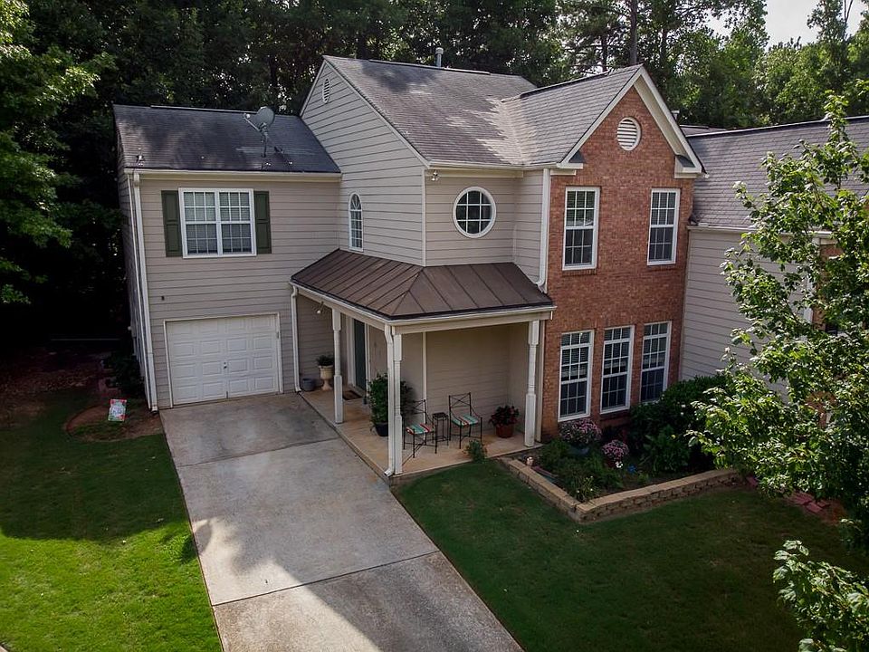 1st image of 302 Parkview Manor Dr