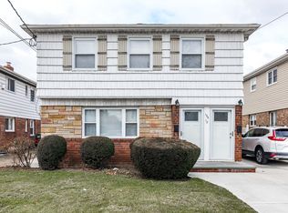 15512 Lahn St, Howard Beach, NY 11414