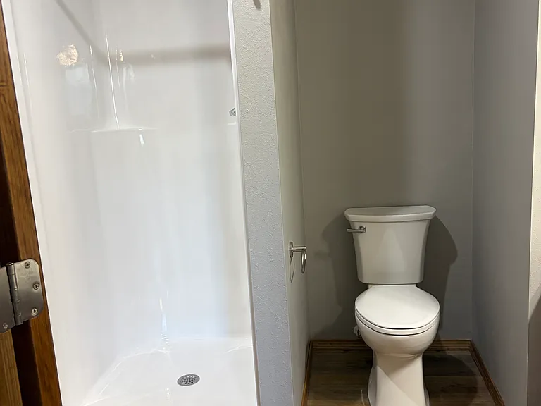 831 & 833 S Highland Ave #831 — Photo 9