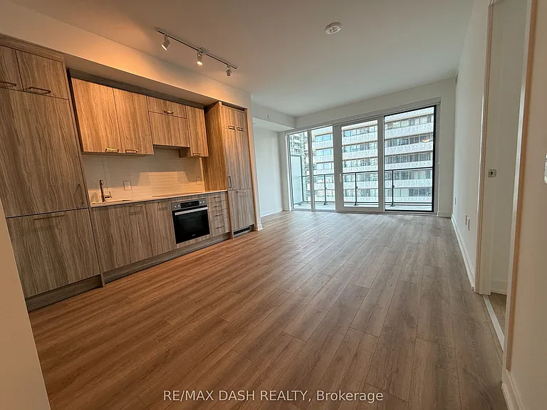 628 Church St #3601 — Photo 13