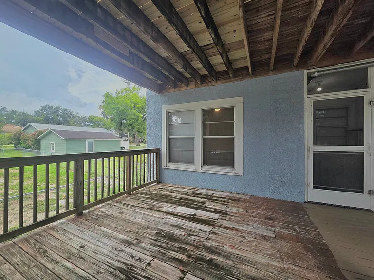 211 E Park St — Photo 15
