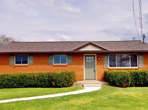 209 S Benbrook Rd, Butler, PA 16001