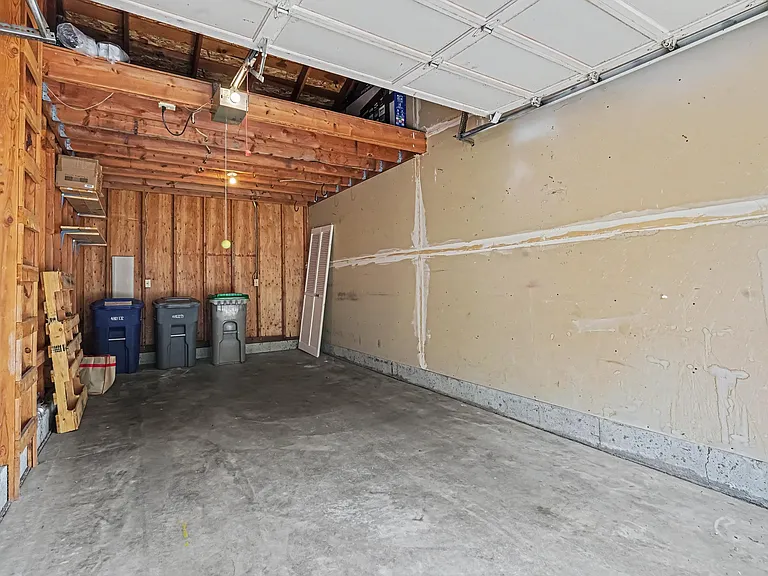 1924 S Teal Ln — Photo 32