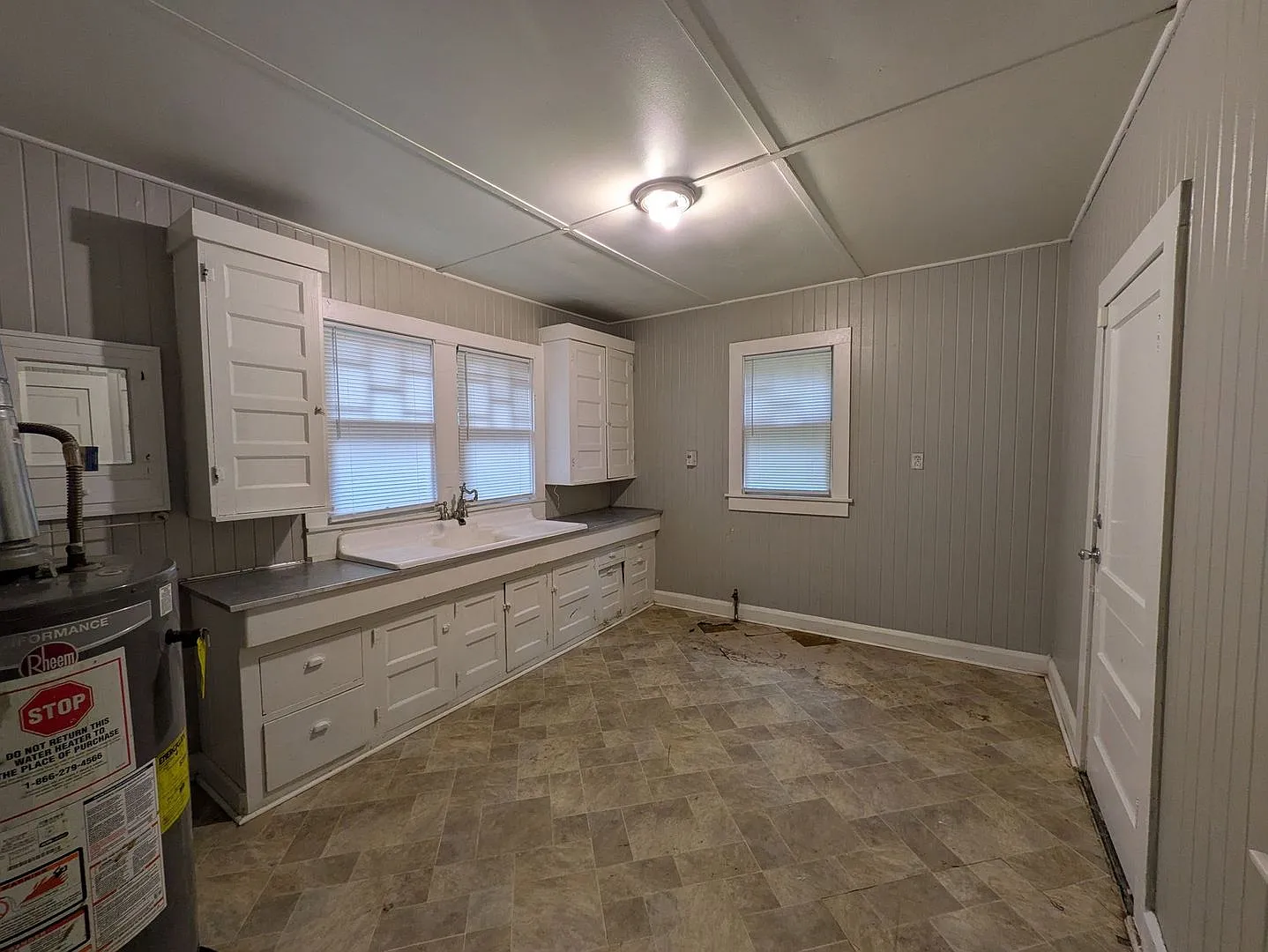 1275 Doucette Avenue, Beaumont, TX 77701 — Photo 4