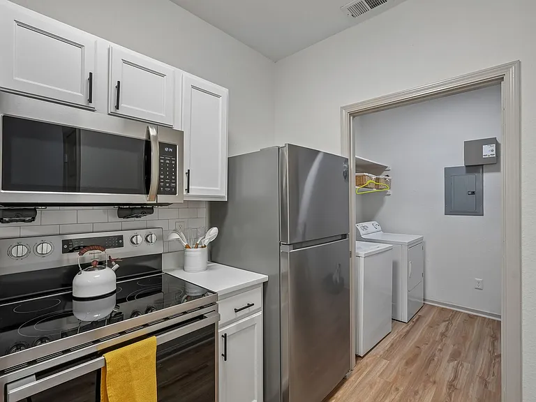 Reserve at Williams Glen — Photo 10