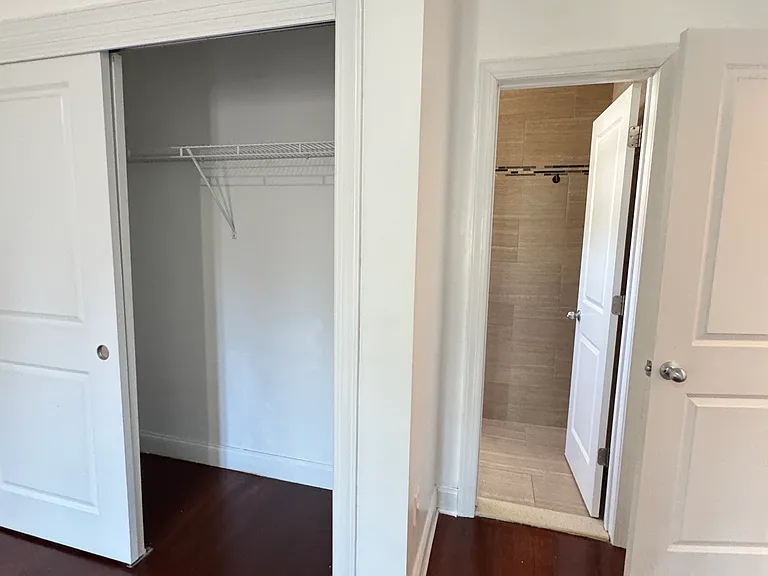 441 Deisius St #1R — Photo 19